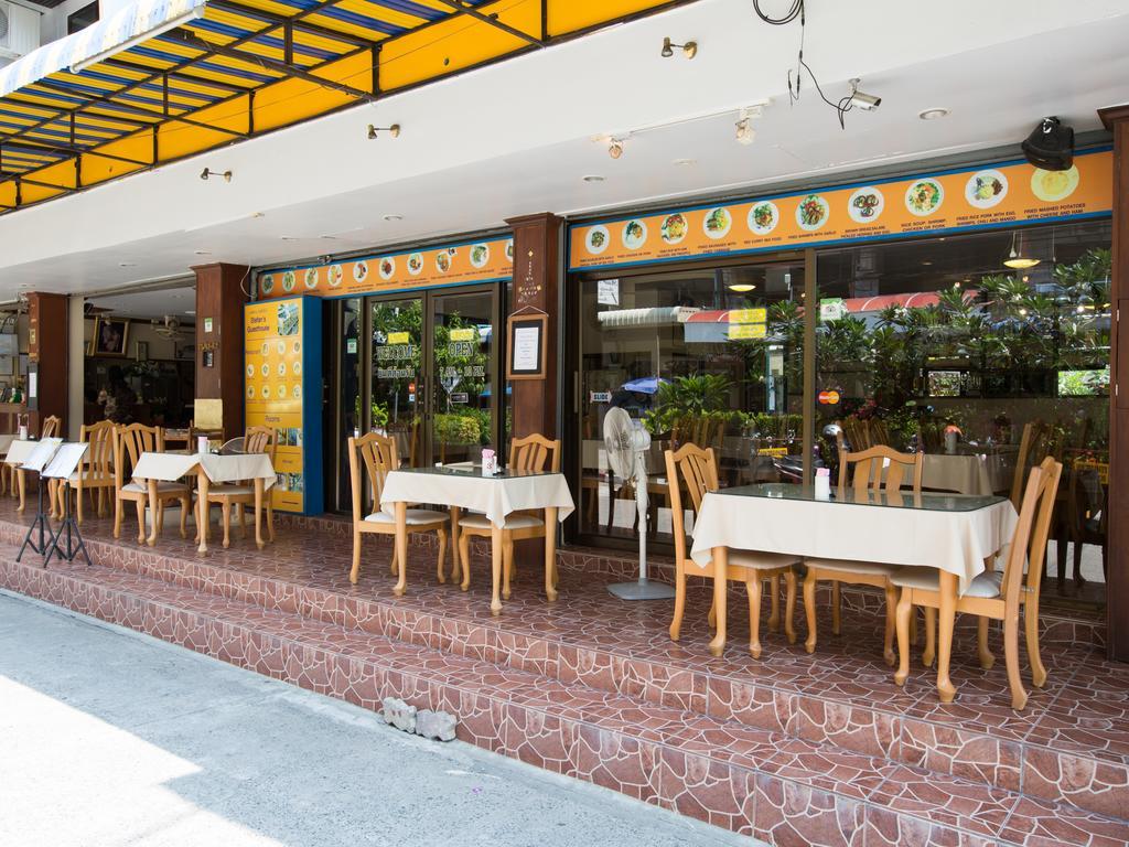 Stefan'S Guesthouse Praia de Jomtien Exterior foto